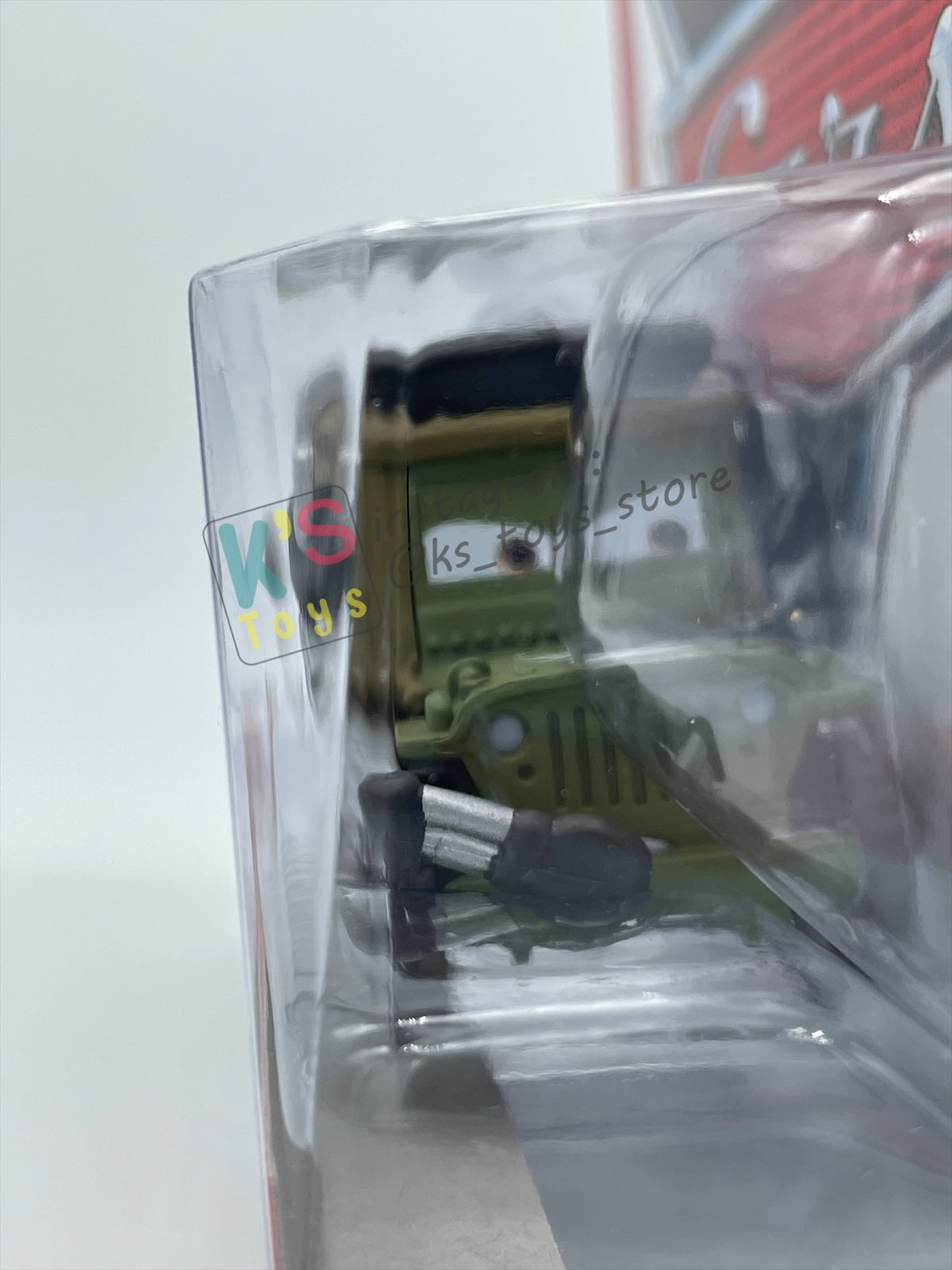 DISNEY PIXAR CARS BY MATTEL, “SARGE RACE TEAM WITH HEADSET" 95 PIT CREW SERIES - BNIP