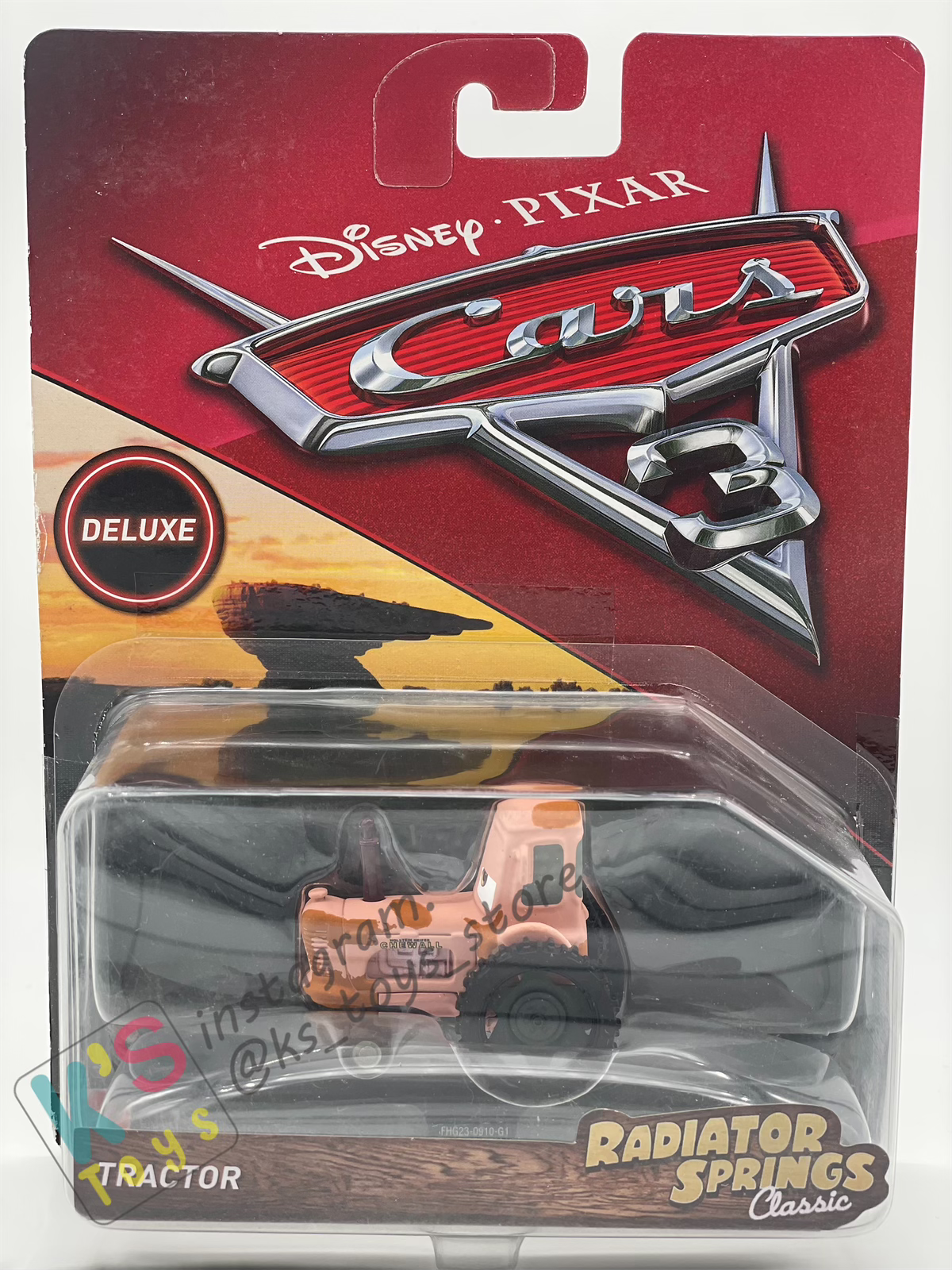 DELUXE DISNEY PIXAR CARS "TRACTOR" RADIATOR SPRINGS CLASSIC, CARS 3 - BNIP