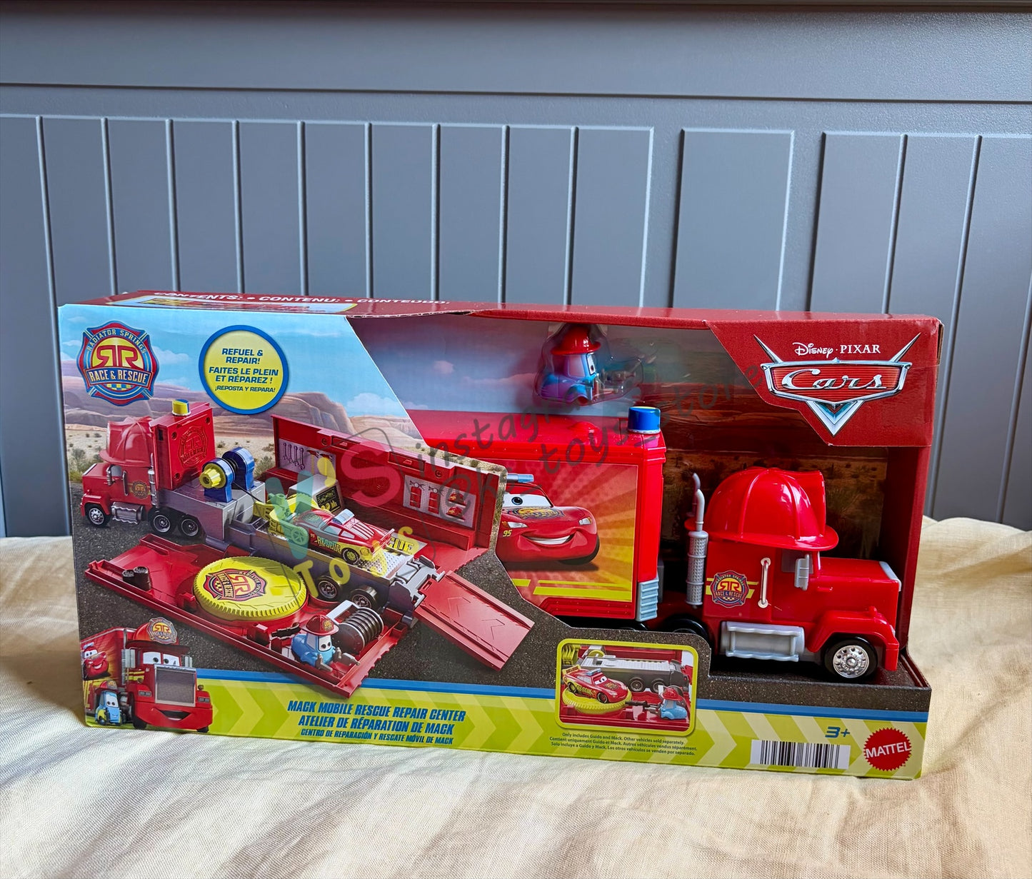 HAULER Disney Pixar Cars by MATTEL, MACK MOBILE RESCUE REPAIR CENTER PLAY SET; NEW RELEASE 2026 - RACE AND RESCUE SERIES - BNIP
