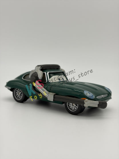 PRE-OWNED / LOOSE DISNEY PIXAR CARS BY MATTEL - "DAVID HOBBSCAP WITH HEADSET" - CARS 2 AIRPORT ADVENTURE - NEAR MINT CONDITION - READ DESCRIPTION!!!!!!!!!!!