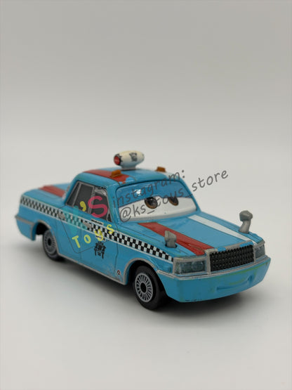 PRE-OWNED / LOOSE DISNEY PIXAR CARS BY MATTEL - "BOB PULLEY" - CARS 2 - GOOD CONDITION - READ DESCRIPTION!!!!!!!!!!!