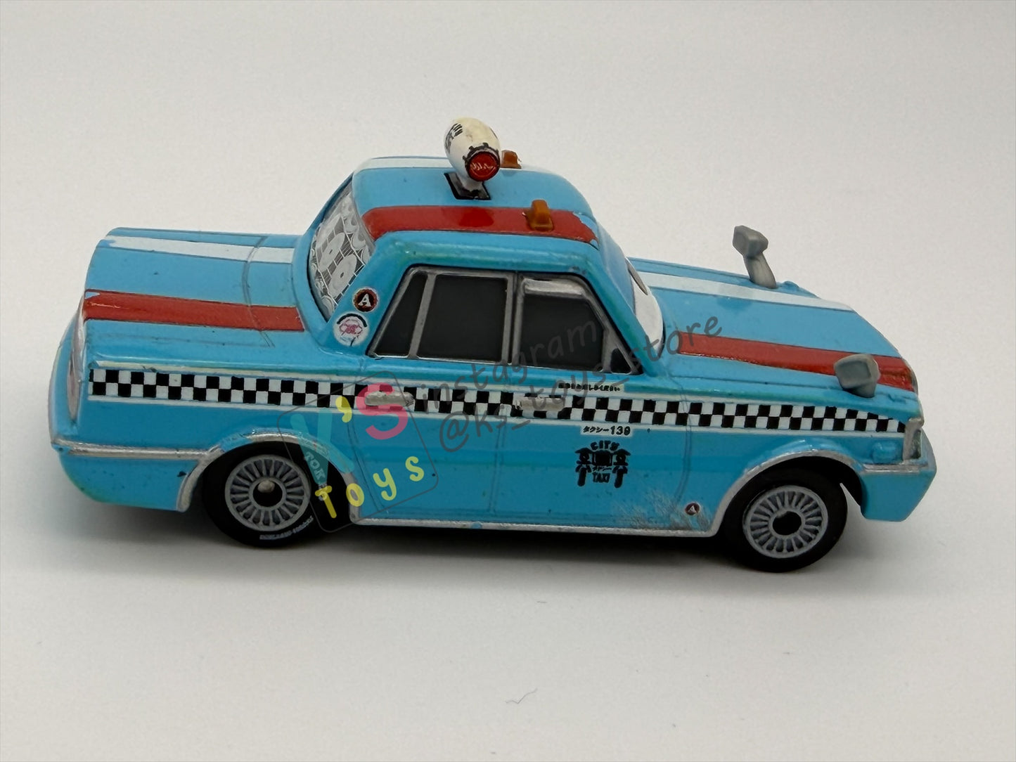 PRE-OWNED / LOOSE DISNEY PIXAR CARS BY MATTEL - "BOB PULLEY" - CARS 2 - GOOD CONDITION - READ DESCRIPTION!!!!!!!!!!!