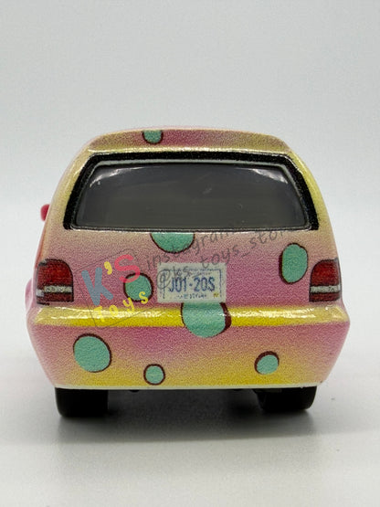 PRE-OWNED / LOOSE DISNEY PIXAR CARS - CLAIRE GUNZ'ER - CARS ON THE ROAD "SHOW TIME" - EXCELLENT CONDITION