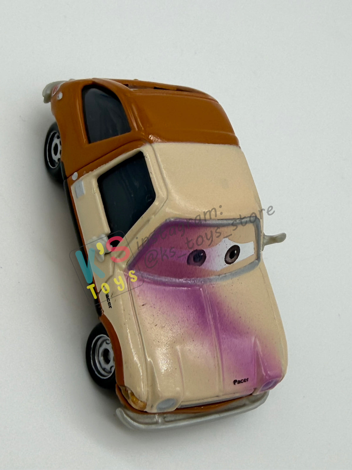 PRE-OWNED / LOOSE DISNEY PIXAR CARS - “TUBBS PACER WITH PAINT SPRAY" - CARS 2 LONDON CHASE SERIES - NEAR MINT CONDITION