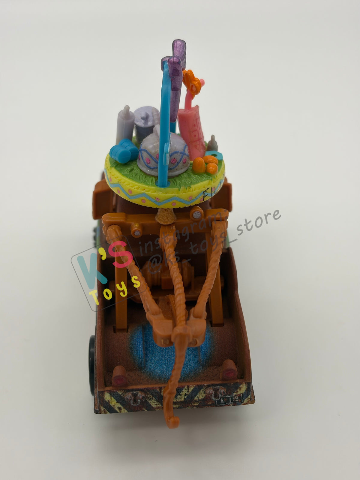 PRE-OWNED / LOOSE DISNEY PIXAR CARS - "EASTER MATER + EASTER BASKET" - EASTER SERIES - EXCELLENT CONDITION - READ DESCRIPTION!!!!!