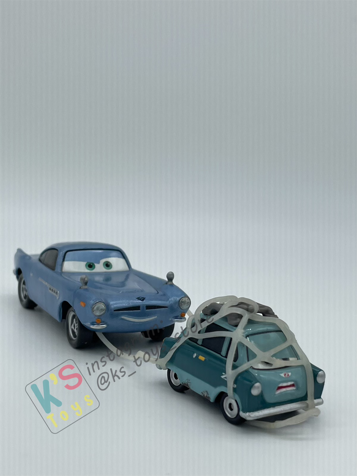 PRE-OWNED / LOOSE DISNEY PIXAR CARS - "CAPTURED PROFESSOR Z AND FINN MCMISSILE" LONDON RESCUE SERIES FROM 12-PACK GIFT SET - MINT CONDITION