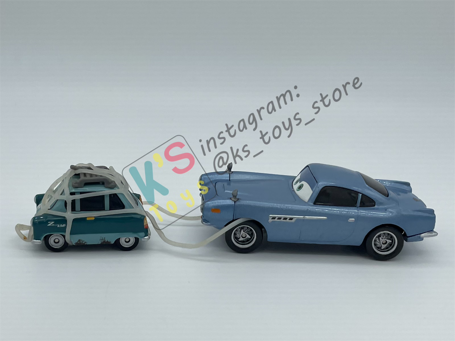 PRE-OWNED / LOOSE DISNEY PIXAR CARS - "CAPTURED PROFESSOR Z AND FINN MCMISSILE" LONDON RESCUE SERIES FROM 12-PACK GIFT SET - MINT CONDITION