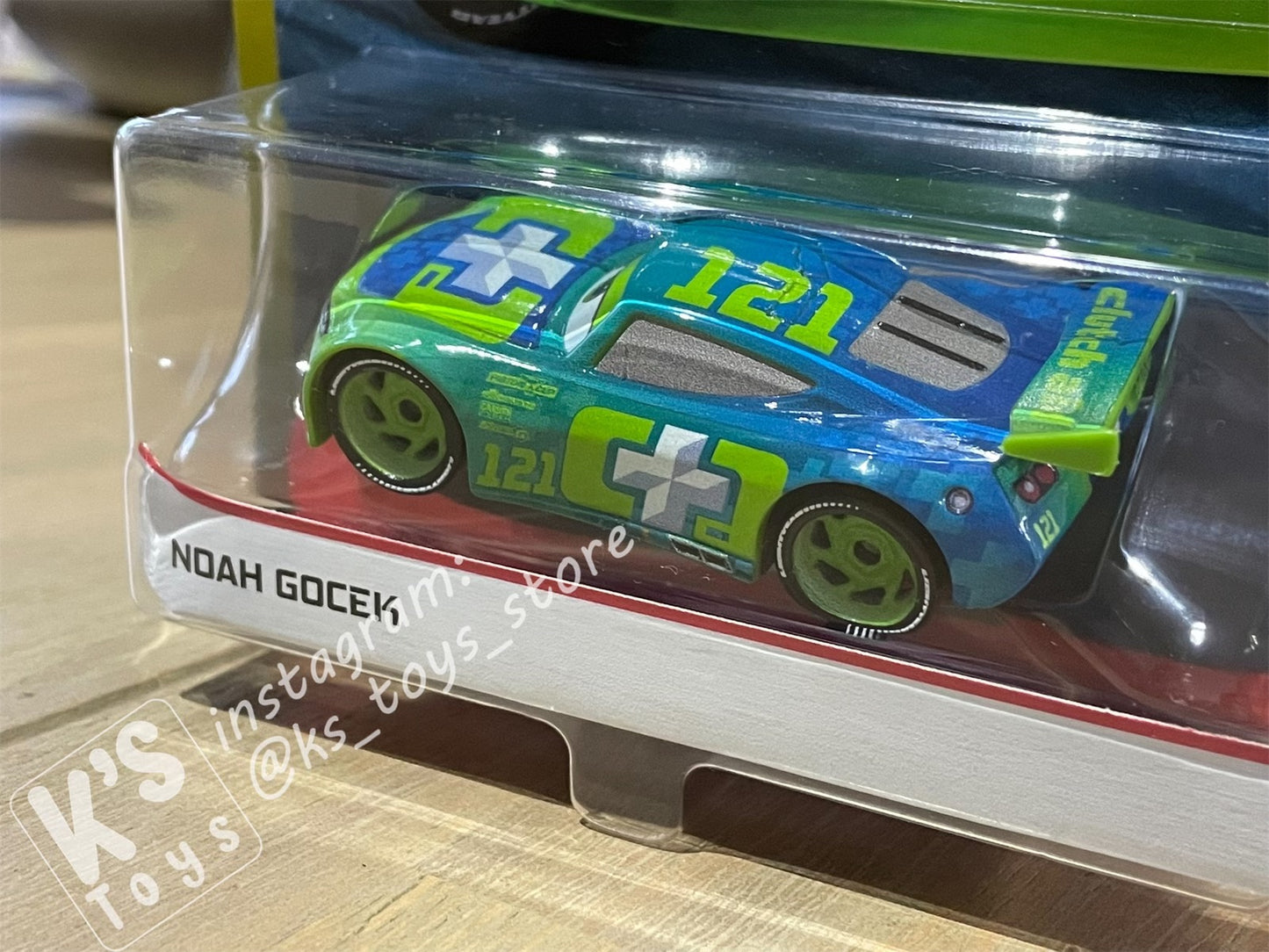 DISNEY PIXAR CARS "NOAH GOCEK" NEXT-GEN PISTON CUP RACERS - BNIP