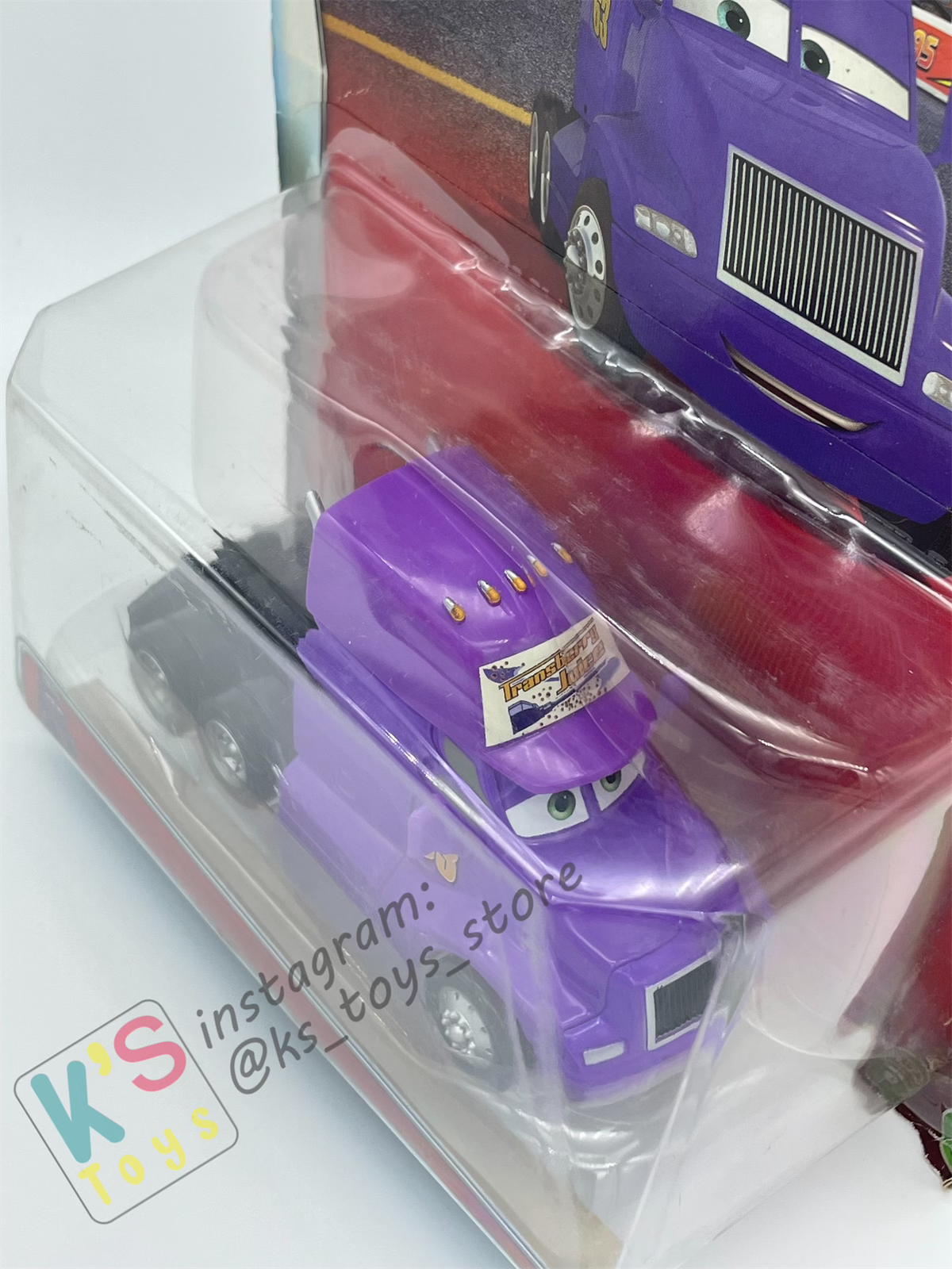 DELUXE DISNEY PIXAR CARS BY MATTEL "TRANSBERRY JUICE CAB" PISTON CUP PIT CREW - BNIP
