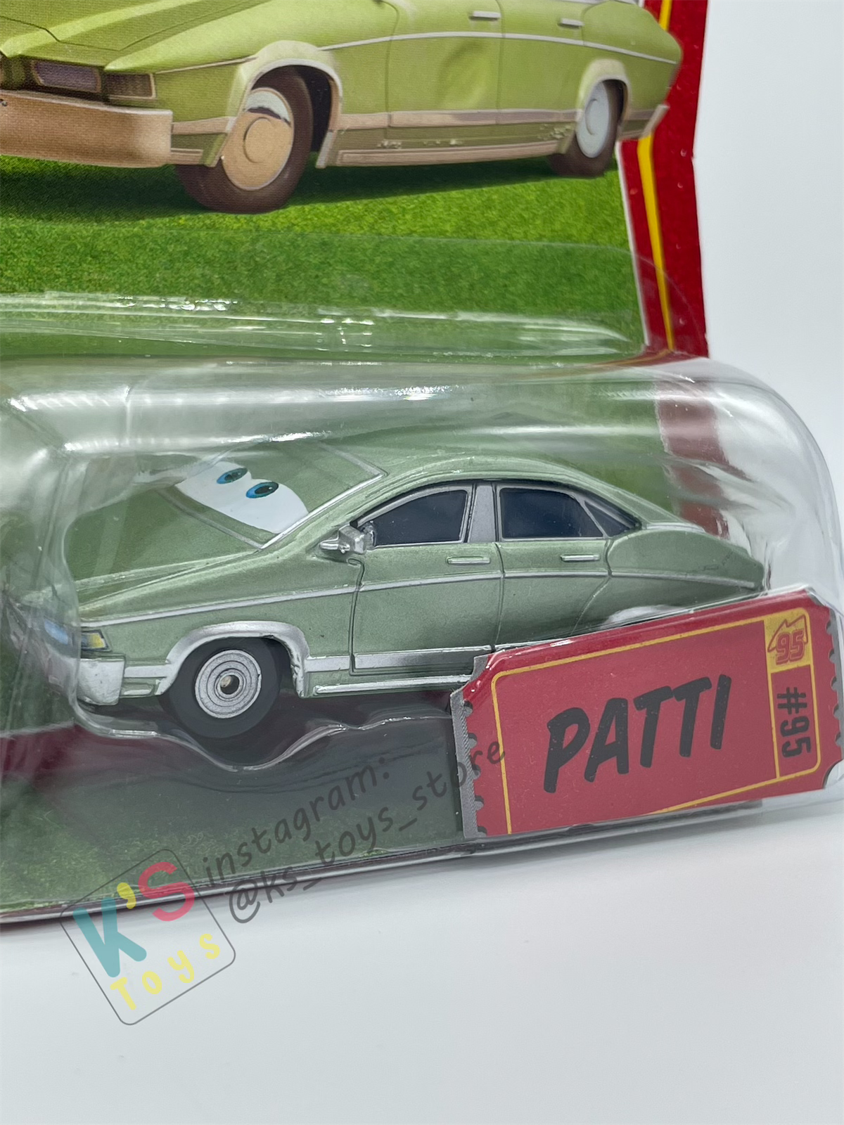 DISNEY PIXAR CARS BY MATTEL, PATTI - RACE ORAMA SERIES - BNIP