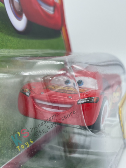 DISNEY PIXAR CARS BY MATTEL, WHITEWALLS LIGHTNING MCQUEEN - RACE ORAMA SERIES - BNIP