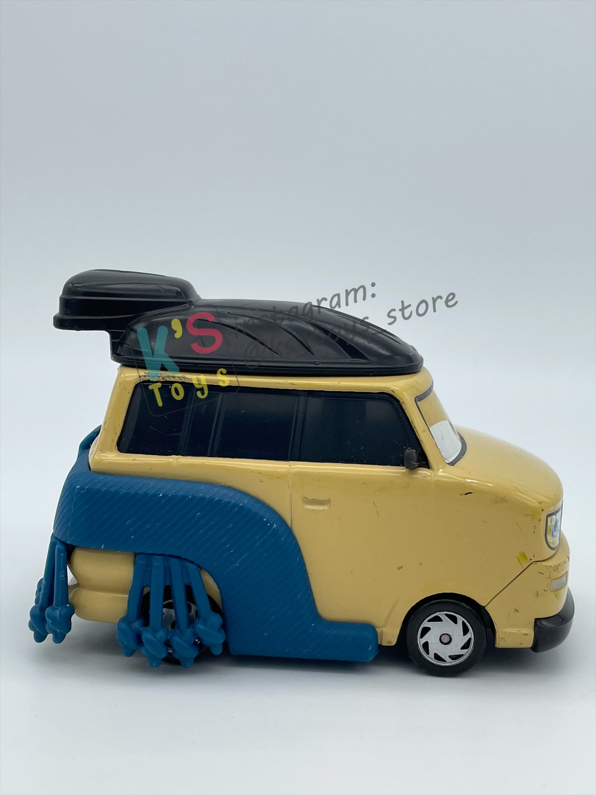 PRE-OWNED / LOOSE DISNEY PIXAR CARS - "PINION TANAKA" CARS 2 SERIES - PLAYED IN GOOD CONDITION - READ DESCRIPTION!!!!!!!!!!