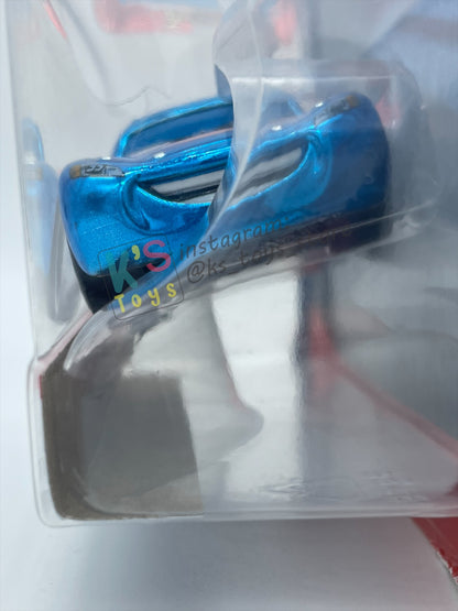 RARE DISNEY PIXAR CARS BY MATTEL 1:55, "METALLIC FINISH TRANSFORMING LIGHTNING MCQUEEN" - DINOCO DAY DREAM SUPERCHASE SERIES - BNIP