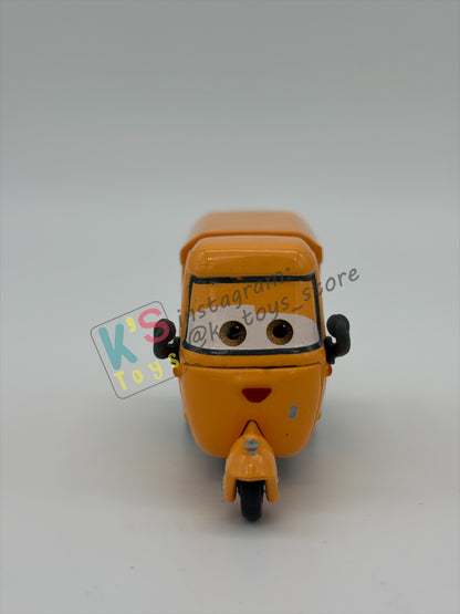 PRE-OWNED / LOOSE DISNEY PIXAR CARS 1:55 BY MATTEL - "SAL MACHIANI (VARIANT)" CARS ALLINOL BLOWOUT - MINT CONDITION