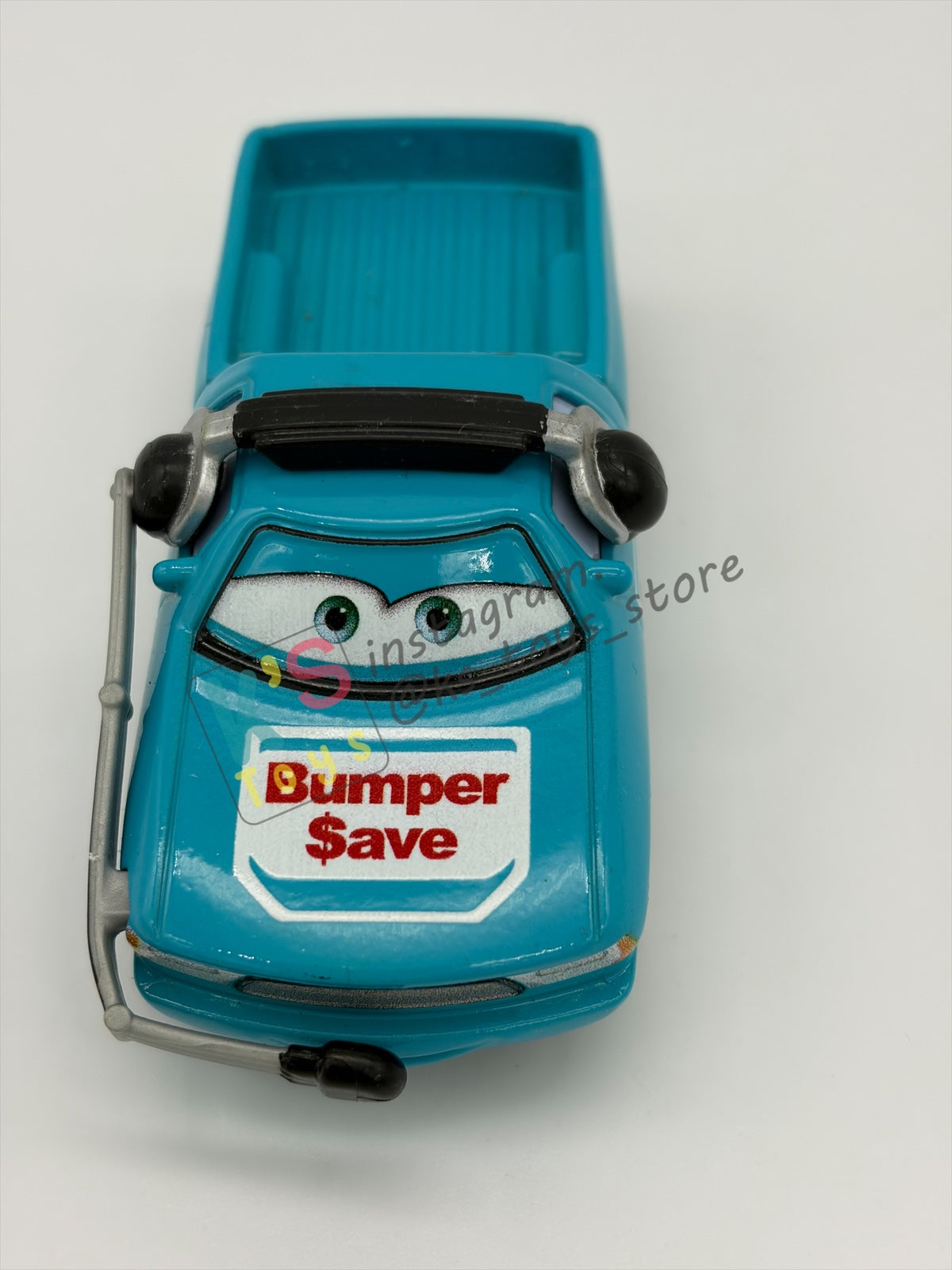 PRE-OWNED / LOOSE DISNEY PIXAR CARS 1:55 BY MATTEL - "BEN DOORDAN / BUMPER SAVE CREW CHIEF" CARS DINOCO 400 - NEAR  MINT CONDITION