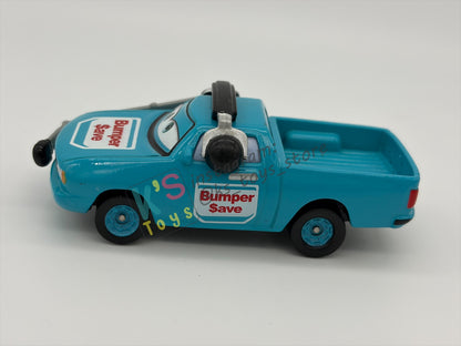 PRE-OWNED / LOOSE DISNEY PIXAR CARS 1:55 BY MATTEL - "BEN DOORDAN / BUMPER SAVE CREW CHIEF" CARS DINOCO 400 - NEAR  MINT CONDITION
