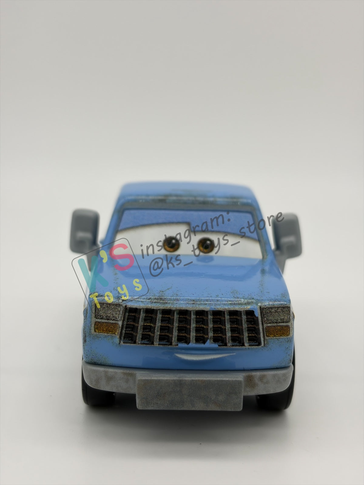 PRE-OWNED / LOOSE DISNEY PIXAR CARS 1:55 BY MATTEL - "BARNEY CONES" CARS ON THE ROAD - NEAR  MINT CONDITION