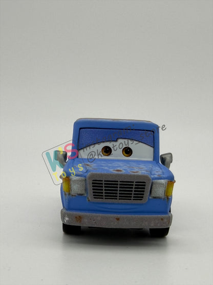 PRE-OWNED / LOOSE DISNEY PIXAR CARS 1:55 BY MATTEL - "OTIS (VARIANT)" CARS 2 - NEAR  MINT CONDITION