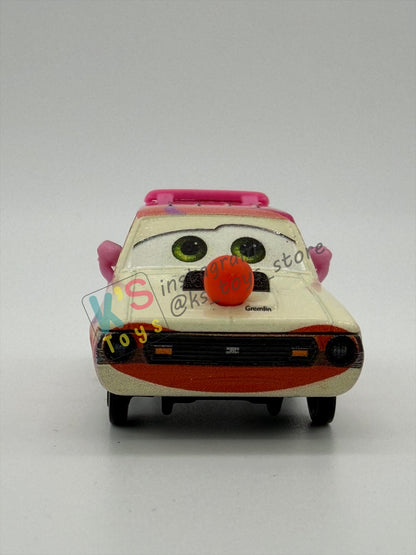 PRE-OWNED / LOOSE DISNEY PIXAR CARS 1:55 BY MATTEL - "GREEBLES" CARS ON THE ROAD - NEAR MINT CONDITION