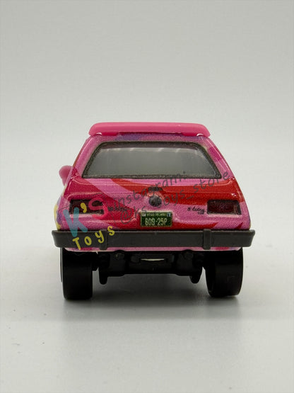 PRE-OWNED / LOOSE DISNEY PIXAR CARS 1:55 BY MATTEL - "GREEBLES" CARS ON THE ROAD - NEAR MINT CONDITION