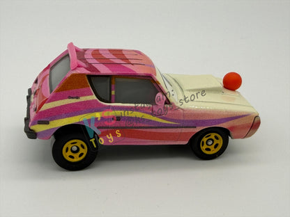 PRE-OWNED / LOOSE DISNEY PIXAR CARS 1:55 BY MATTEL - "GREEBLES" CARS ON THE ROAD - NEAR MINT CONDITION