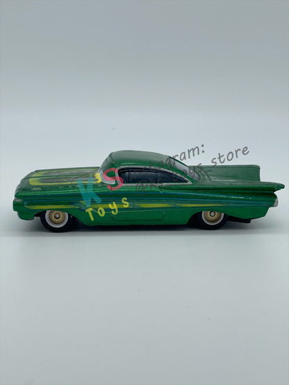 PRE-OWNED / LOOSE DISNEY PIXAR CARS BY MATTEL - GREEN RAMONE (CARS 1) - NEAR MINT CONDITION - READ DESCRIPTION!!!!!!!!!!!