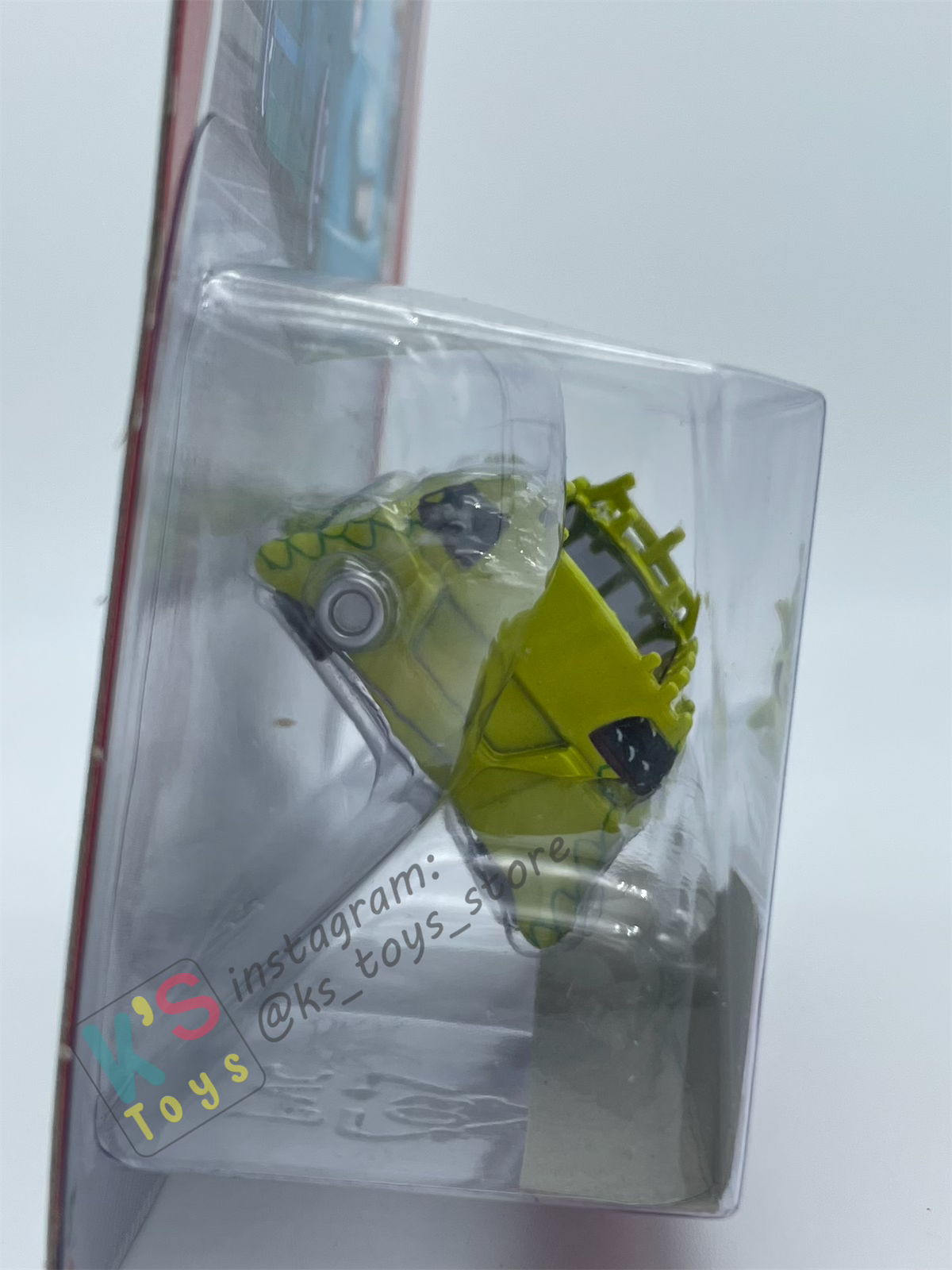 DISNEY PIXAR CARS BY MATTEL,  "KOMODO" - TOKYO MATER SERIES - BNIP