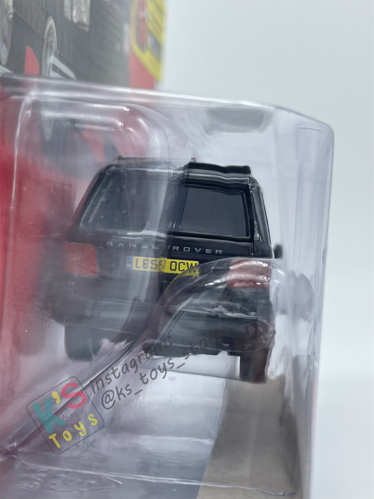 DISNEY PIXAR CARS BY MATTEL,  "GEARETT TAYLOR" - PALACE CHAOS SERIES - BNIP