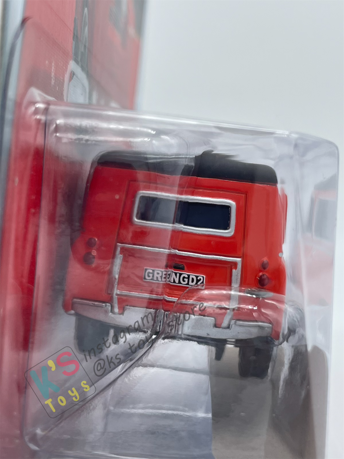 DISNEY PIXAR CARS BY MATTEL,  "MAURICE" - PALACE CHAOS SERIES - BNIP