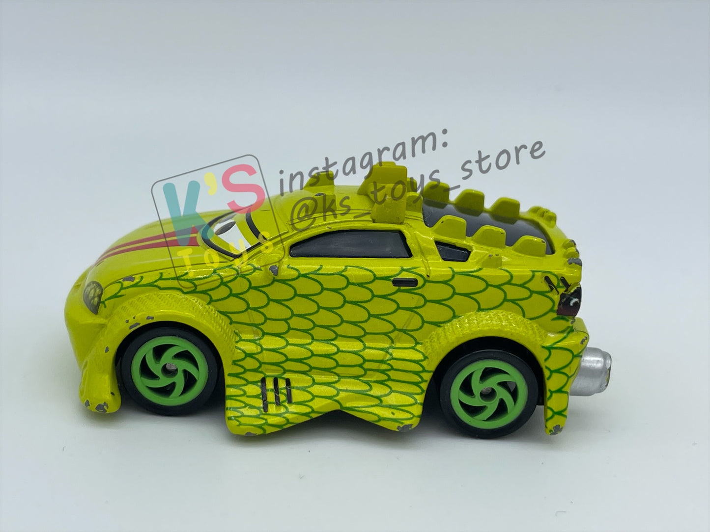 PRE-OWNED / LOOSE DISNEY PIXAR CARS BY MATTEL - "KOMODO" TOKYO MATER SERIES - PLAYED IN GOOD CONDITION - READ DESCRIPTION!!!!!!!!!!