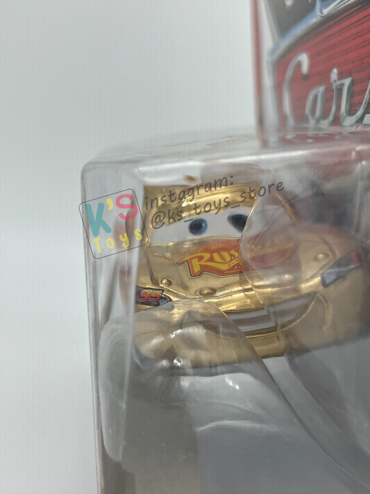 DISNEY PIXAR CARS BY MATTEL 1:55, "GOLDEN LIGHTNING MCQUEEN WITH METALLIC DECO / FINISH" - BNIP