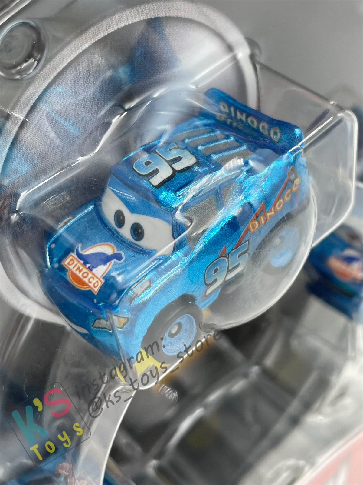 MINI RACERS DISNEY PIXAR CARS 3-PACK METALLIC DINOCO LIGHTNING MCQUEEN, METALLIC DINOCO CHICK HICKS AND METALLIC CAL WEATHERS (METALLIC SERIES) - BNIP