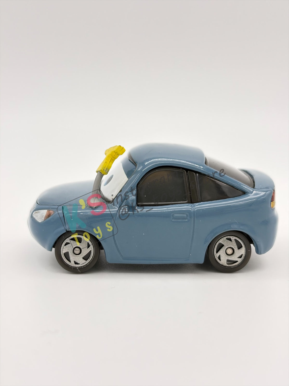 PRE-OWNED / LOOSE DISNEY PIXAR CARS 1:55 BY MATTEL - "MARTY BRAKEBURST" CARS SERIES - MINT CONDITION