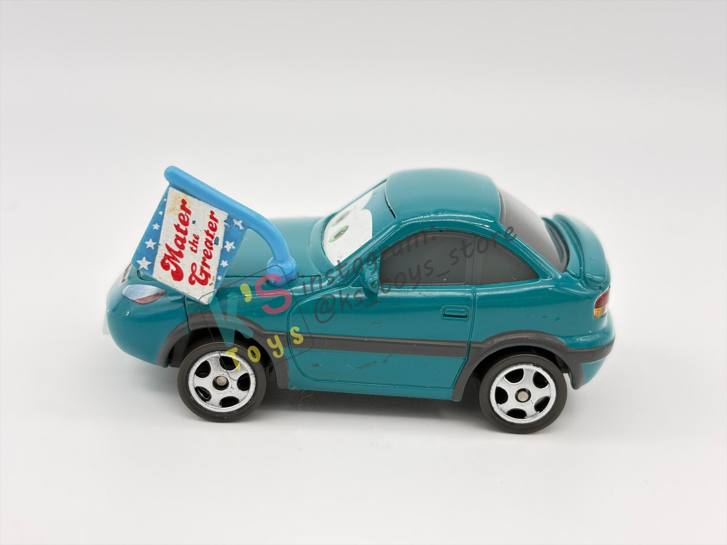 PRE-OWNED / LOOSE DISNEY PIXAR CARS 1:55 BY MATTEL - "BUCKY BREAKDUST" MATER THE GREATER SERIES - NEAR MINT CONDITION
