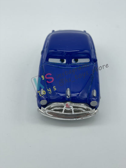 PRE-OWNED / LOOSE DISNEY PIXAR CARS BY MATTEL - DOC HUDSON WHITE RIM (CARS 1) - NEAR MINT CONDITION - READ DESCRIPTION!!!!!!!!!!! (Copy) (Copy)