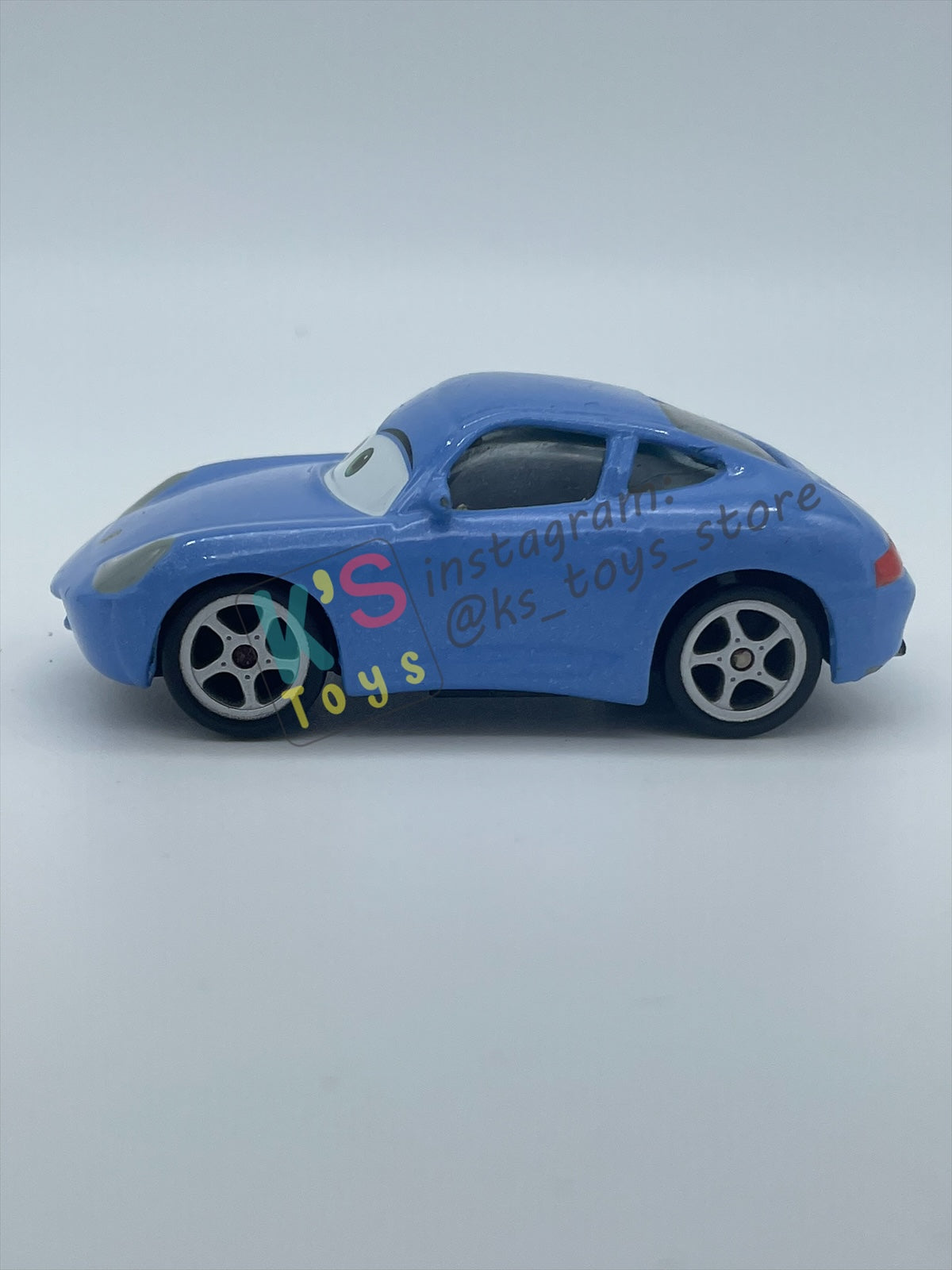 PRE-OWNED / LOOSE DISNEY PIXAR CARS BY MATTEL - SALLY (CARS 1) - NEAR MINT CONDITION - READ DESCRIPTION!!!!!!!!!!! (Copy) (Copy) (Copy)