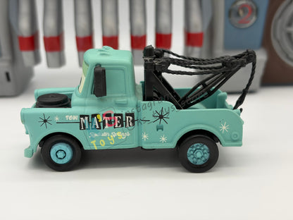 PRE-OWNED / LOOSE DISNEY PIXAR CARS - “ROLLIN’ BOWLIN’ MATER PLAYSET INCLUDING VEHICLE" - CARS PLAYSET SERIES - MINT/NEAR MINT CONDITION!