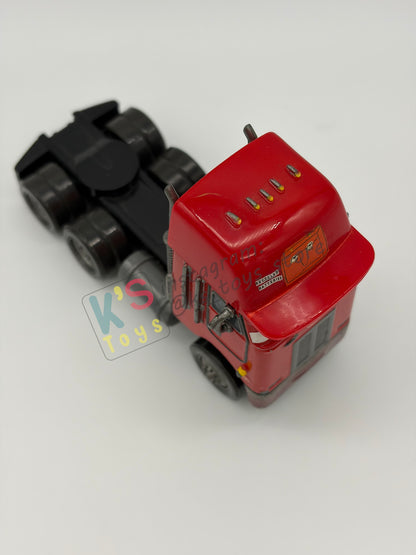 PRE-OWNED / LOOSE DISNEY PIXAR CARS - "JERRY RECYCLED BATTERIES SEMI" RADIATOR SPRINGS CLASSIC SERIES - GOOD CONDITION