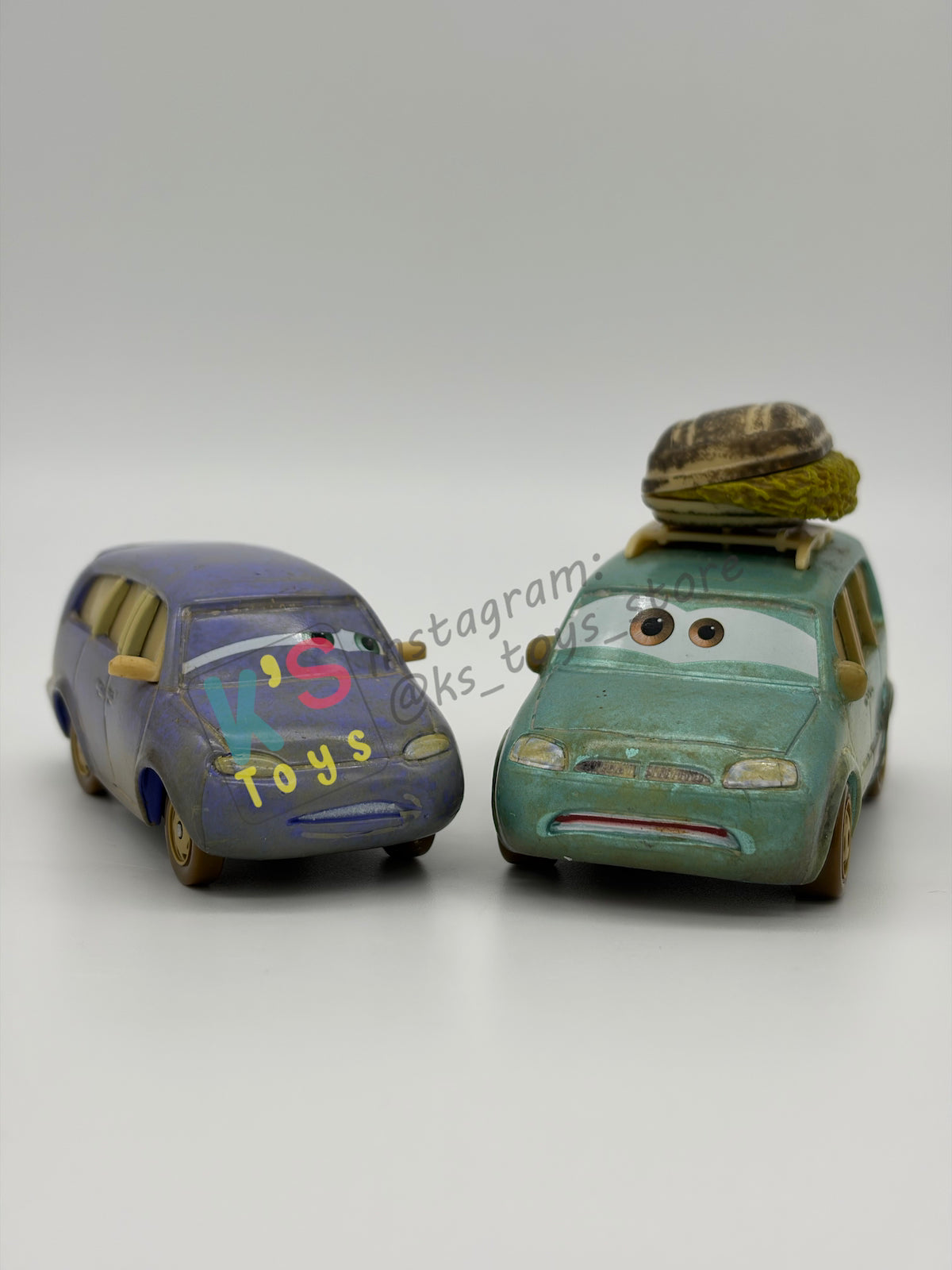 PRE-OWNED / LOOSE DISNEY PIXAR CARS BY MATTEL - "LOST IN DESERT VAN & MINI" FROM 2-PACK RADIATOR SPRINGS SERIES - MINT / NEAR MINT CONDITION - READ DESCRIPTION!!!!!!!!!!