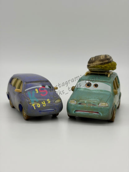 PRE-OWNED / LOOSE DISNEY PIXAR CARS BY MATTEL - "LOST IN DESERT VAN & MINI" FROM 2-PACK RADIATOR SPRINGS SERIES - MINT / NEAR MINT CONDITION - READ DESCRIPTION!!!!!!!!!!