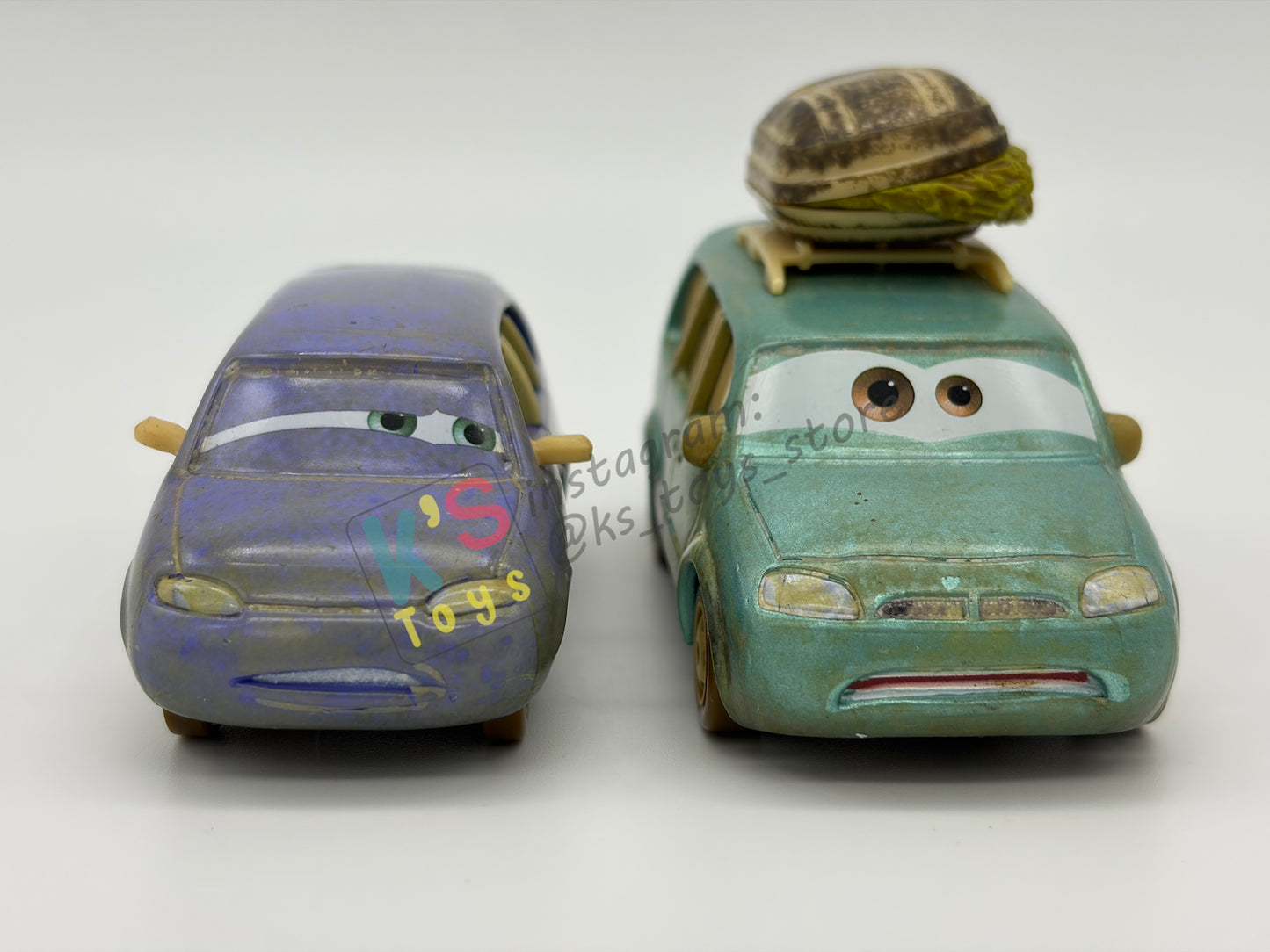 PRE-OWNED / LOOSE DISNEY PIXAR CARS BY MATTEL - "LOST IN DESERT VAN & MINI" FROM 2-PACK RADIATOR SPRINGS SERIES - MINT / NEAR MINT CONDITION - READ DESCRIPTION!!!!!!!!!!