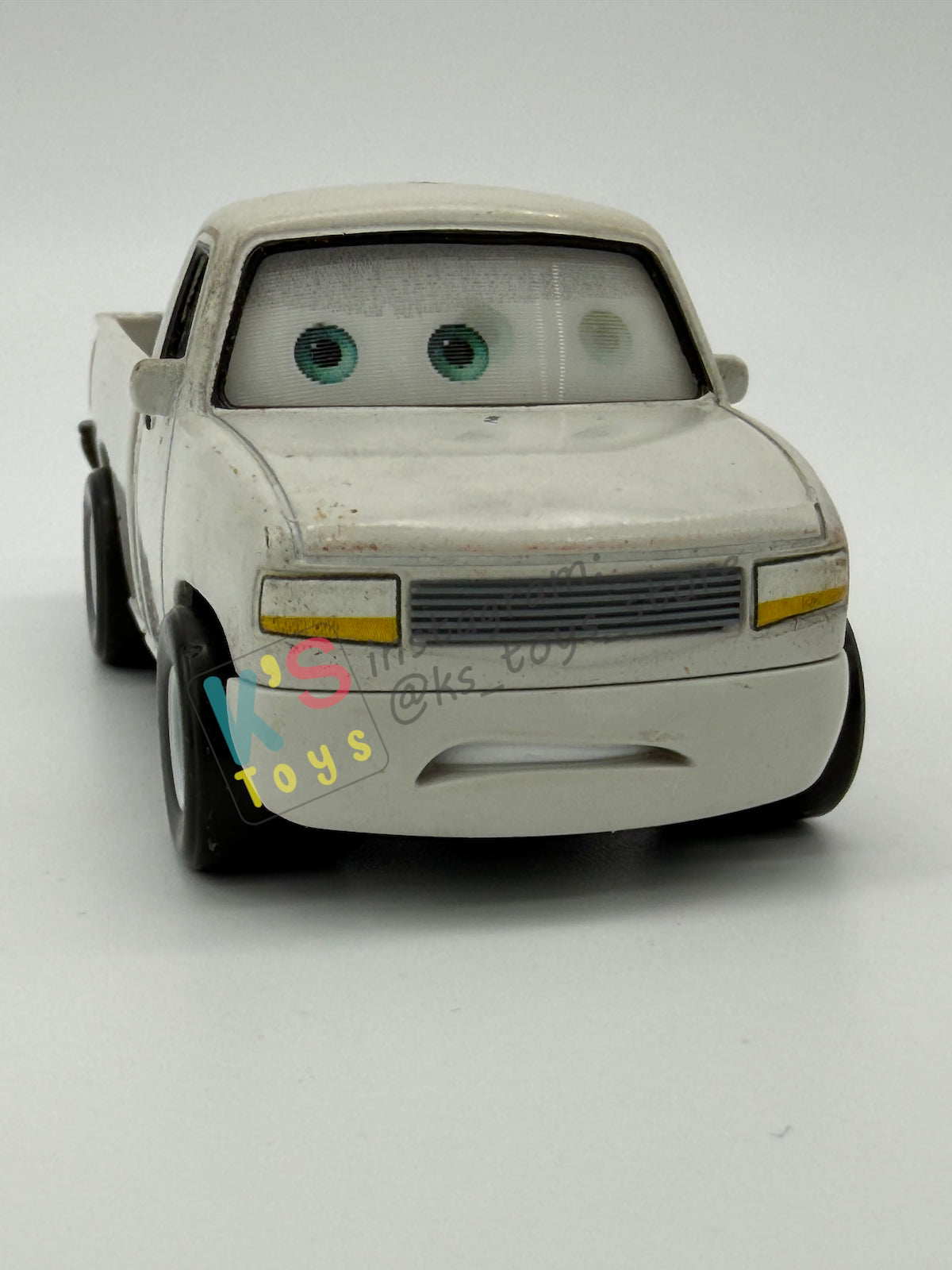 PRE-OWNED / LOOSE DISNEY PIXAR CARS 1:55 BY MATTEL - "DUFF WRECKS LENTICULAR" LENTICULAR SERIES - PLAYED CONDITION