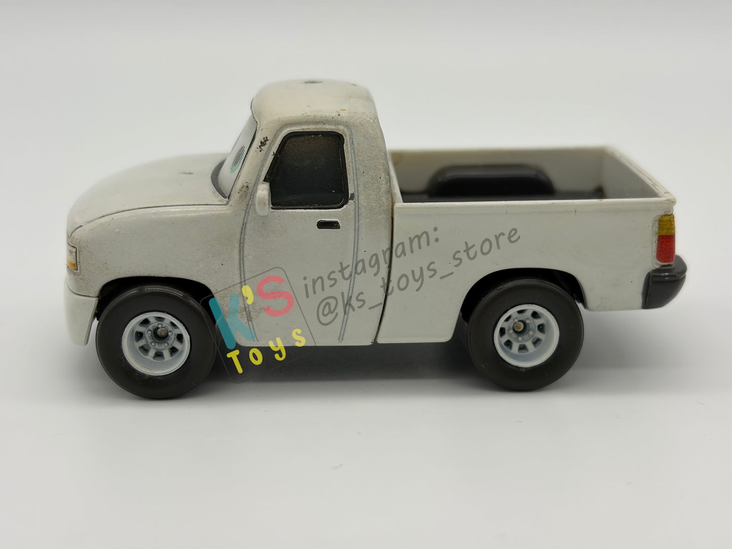 PRE-OWNED / LOOSE DISNEY PIXAR CARS 1:55 BY MATTEL - "DUFF WRECKS LENTICULAR" LENTICULAR SERIES - PLAYED CONDITION