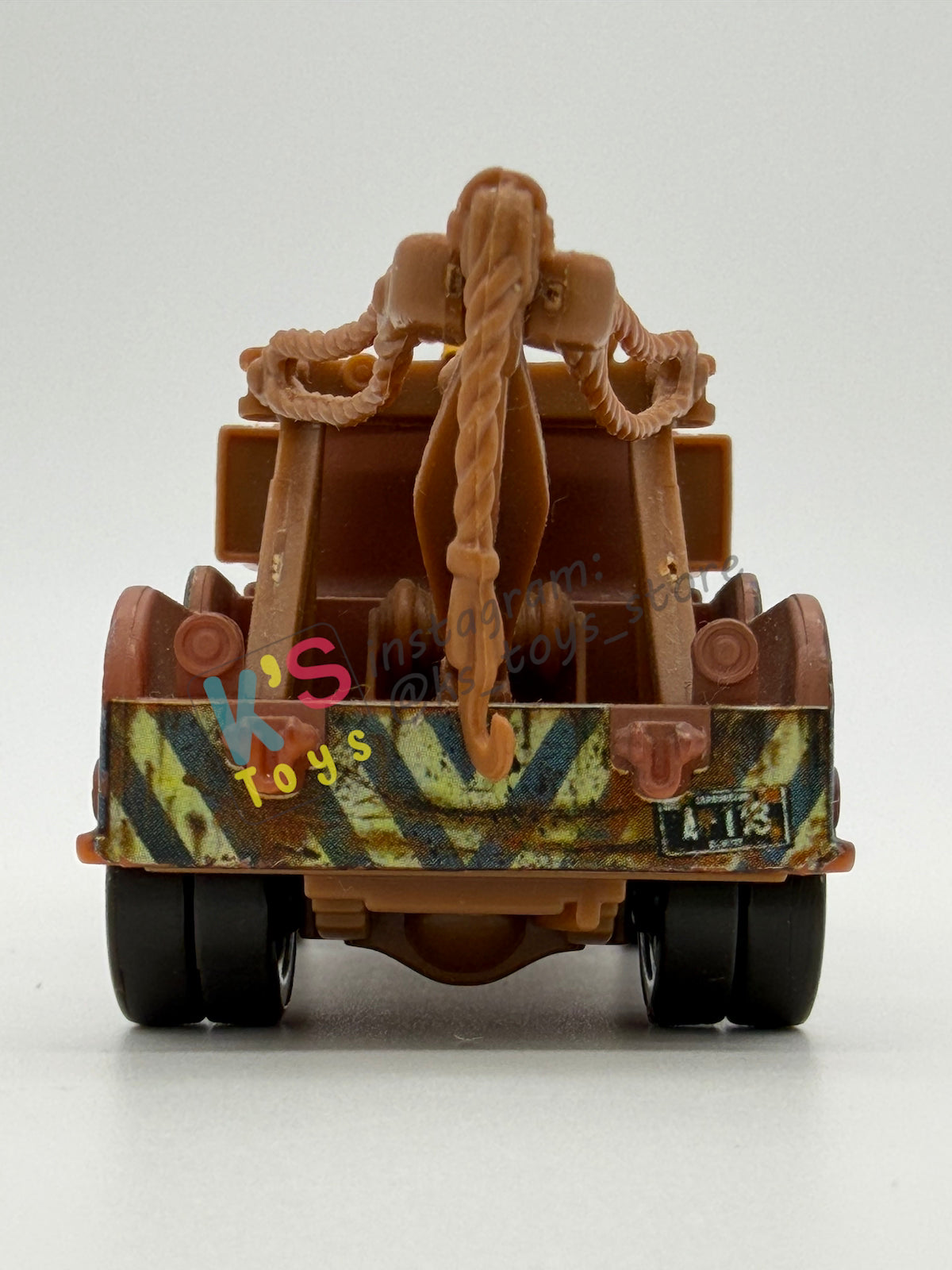 PRE-OWNED / LOOSE DISNEY PIXAR CARS - "MATER, DR. ABSCHLEPP WAGEN MATER" UNIDENTIFIED FLYING MATER SERIES - MINT / NEAR MINT CONDITION - READ DESCRIPTION!!!!!!!!!!
