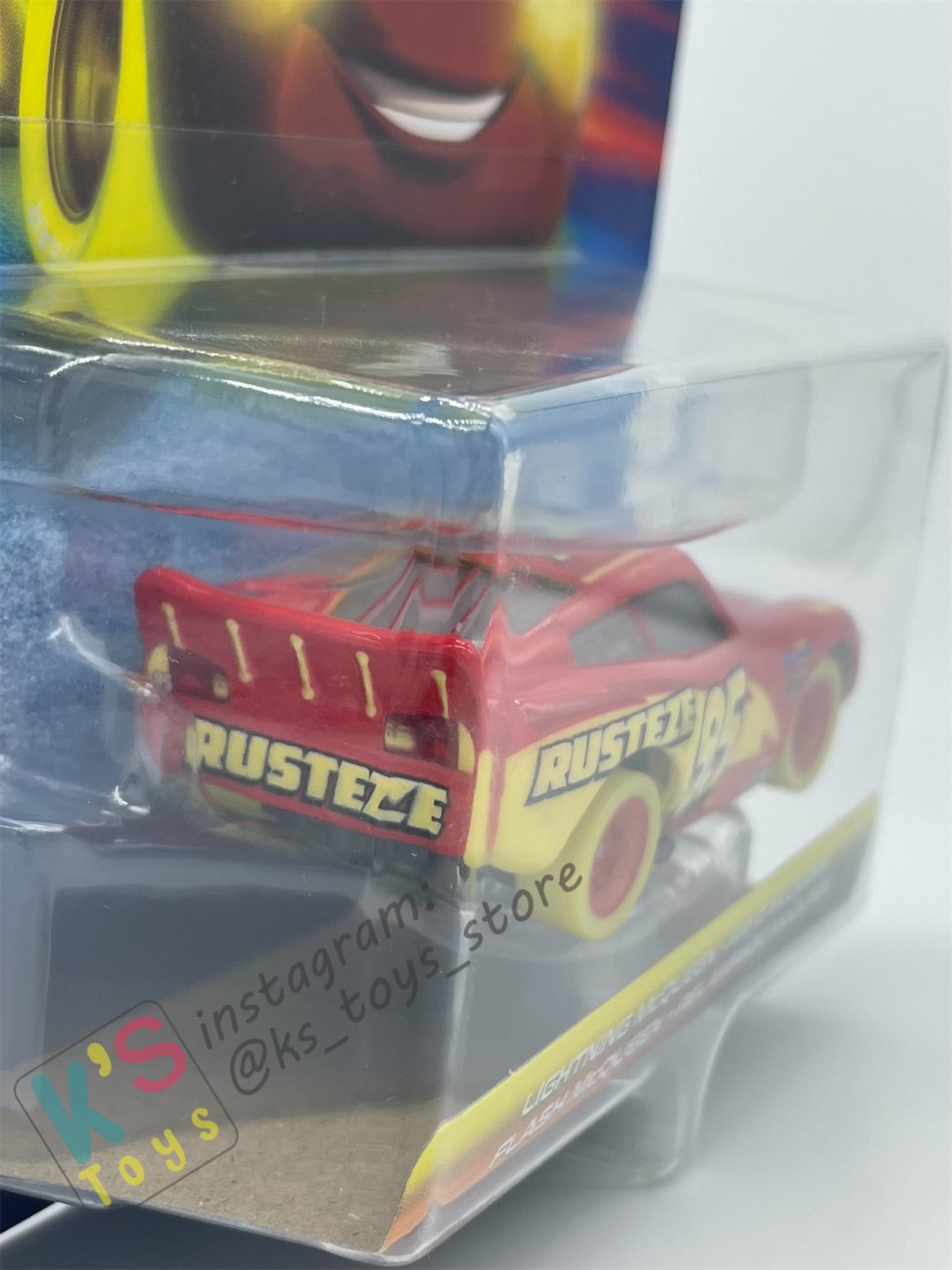 GLOW RACERS Disney Pixar Cars by MATTEL, LIGHTNING MCQUEEN - RE-RELEASED 2024 - BNIP