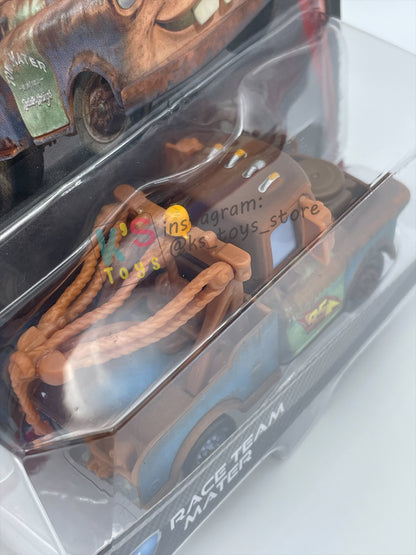 DISNEY PIXAR CARS 1:55 BY MATTEL, "RACE TEAM MATER" CARS 2 - BNIP