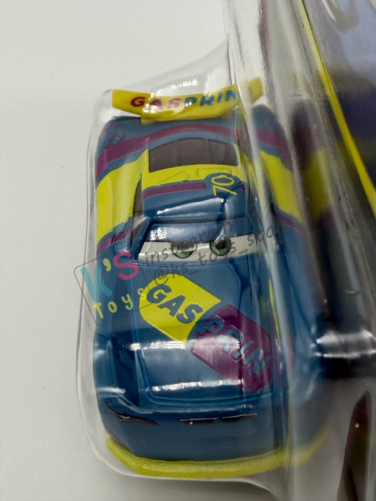 DISNEY PIXAR CARS BY MATTEL 1:55, "RICHIE GUNZIT" - 2OTH CARD/PACKAGING - BNIP
