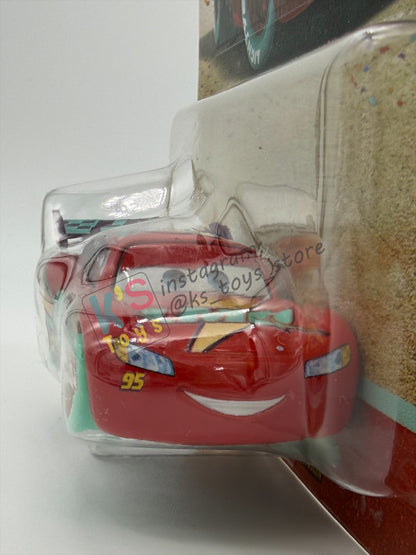 DISNEY PIXAR CARS BY MATTEL 1:55, "RACE TO CELEBRATE LIGHTNING MCQUEEN" - RACE TO CELEBRATE SERIES - BNIP