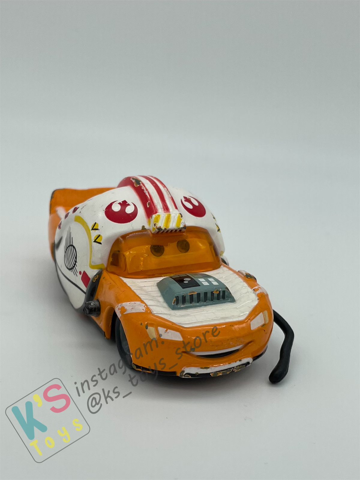 FREE!!! PRE-OWNED / LOOSE DISNEY PIXAR CARS - LIGHTNING MCQUEEN AS LUKE SKYWALKER - STAR WARS SERIES - PLAYED AND MISSING PIECE CONDITION