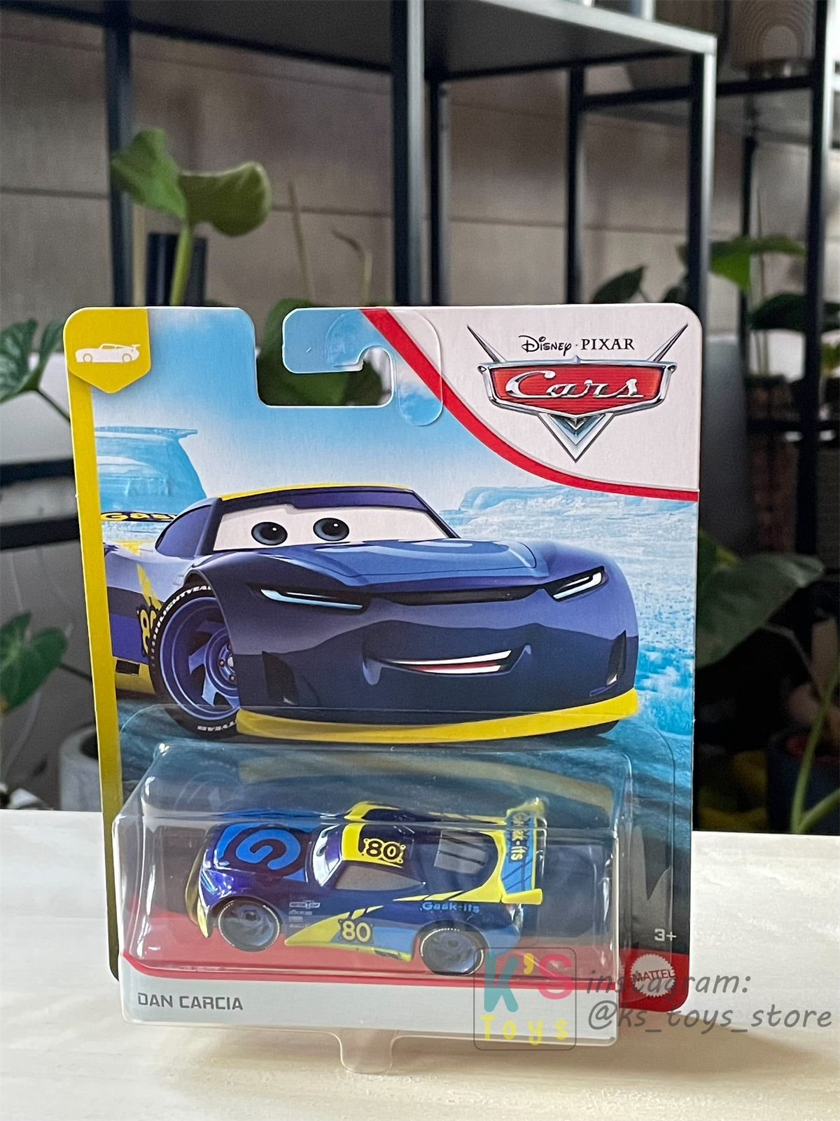 DISNEY PIXAR CARS BY MATTEL, DAN CARCIA - NEXT-GEN PISTON CUP RACERS- BNIP